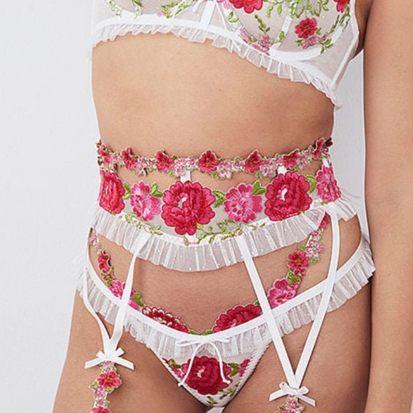 For Love and Lemons floral garter belt - Picture 5 of 5